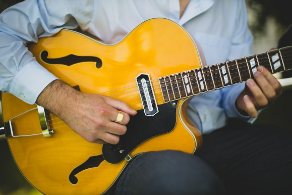 10 jazz guitar chords you should know