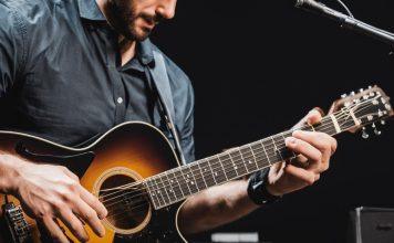 Easy Beginner Guitar Techniques Guide beginner guitar techniques 1