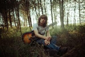 Find Meet Jesse Welles, Fiery Folksinger on the Rise on Amazon